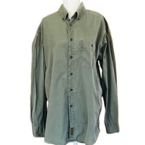TIMBERLAND olive green 100% cotton button front shirt, size M.